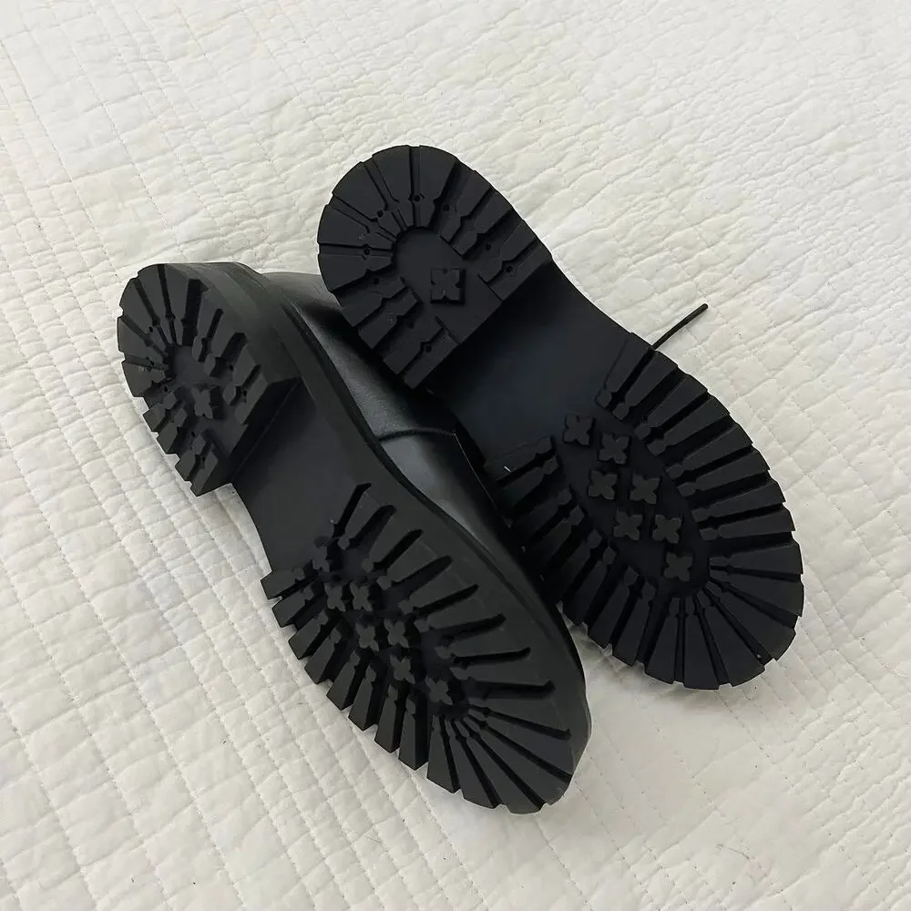 Steve Madden Landon Platform Mary Janes Women's Size 8 Black Flats